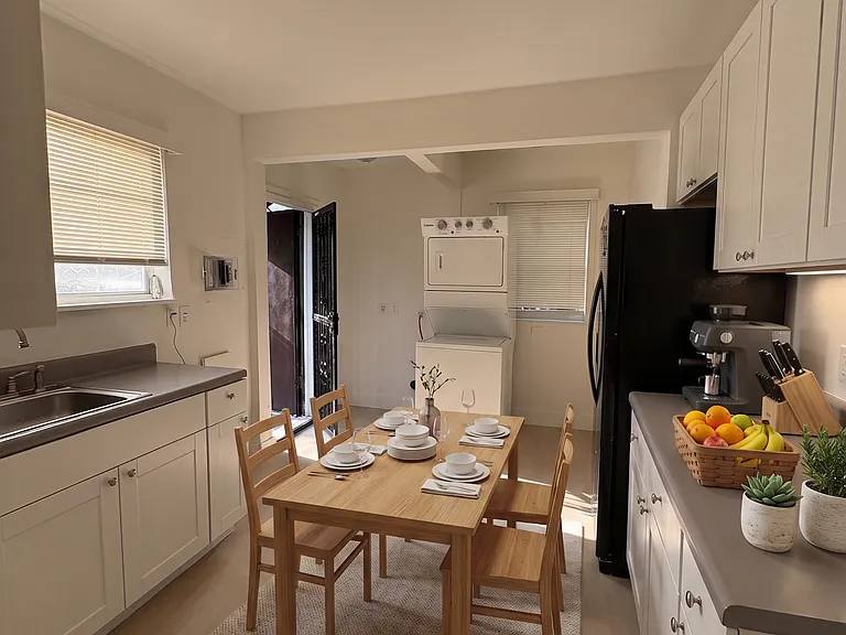 119 NE 56th St #1 — Photo 2