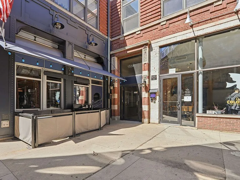 1550 N Damen Ave #ID1568457P — Photo 27