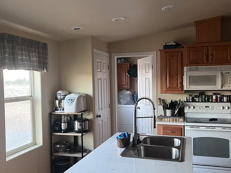 2451 W Adkisson St — Photo 8