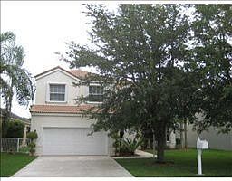 5th image of 6427 NW 80th Dr