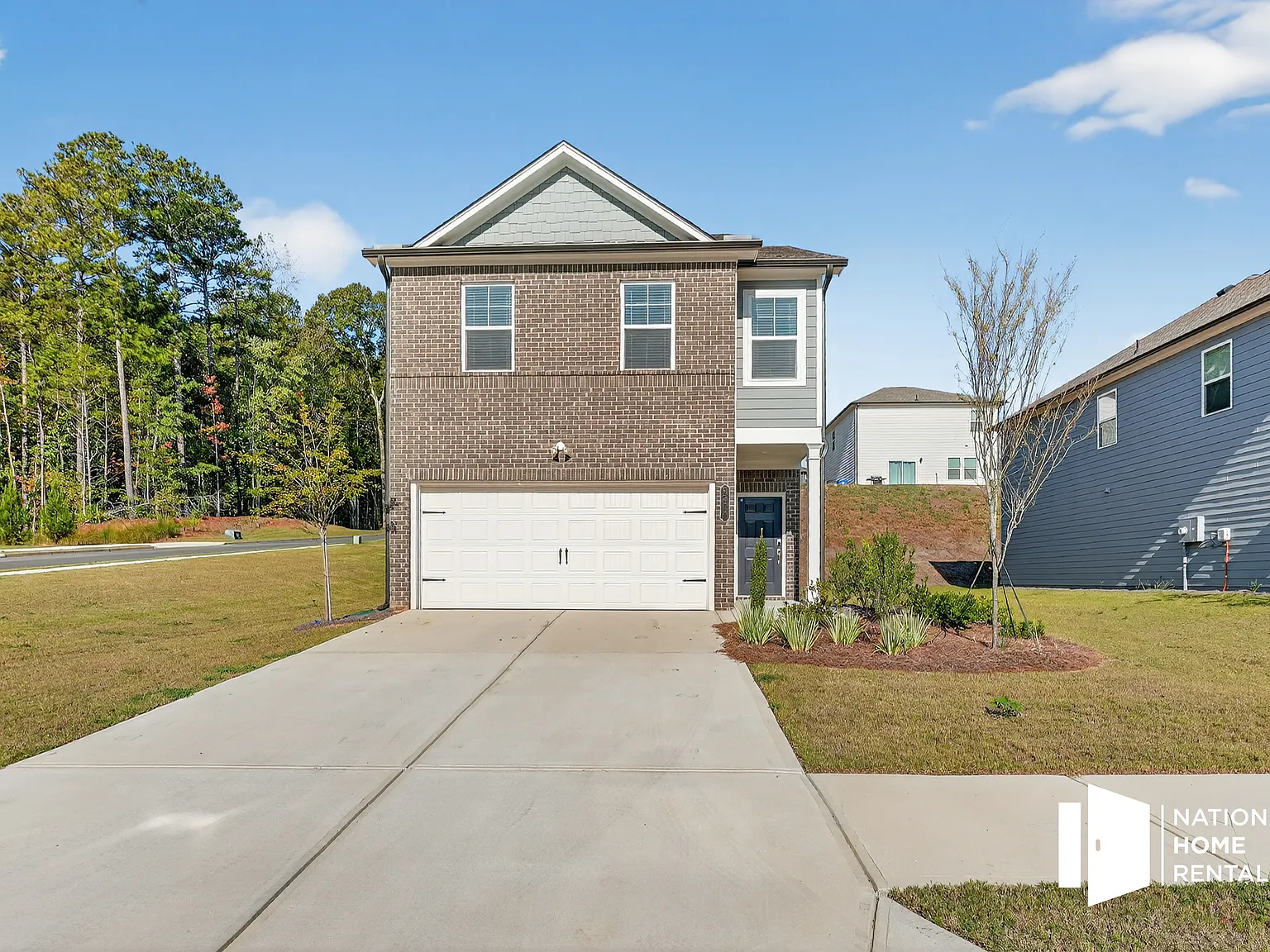 3 bed, 2.5 bath, 1382 sqft, $2,095 — Photo 1