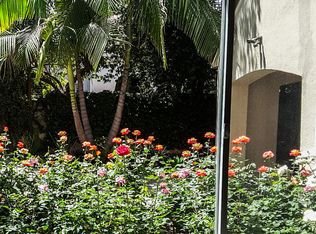 110 N Rossmore Ave, Los Angeles, CA 90004