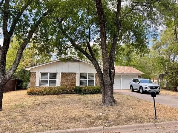 2108 SE 21st Ave, Mineral Wells, TX 76067