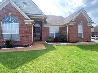 8252 Garden Willow Ln, Cordova, TN 38016