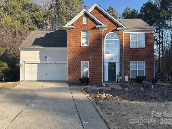 7003 Merrymount Ct, Concord, NC 28025