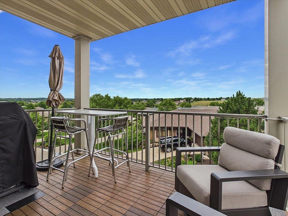 1st image of 9213 Crosswinds Ln APT 202