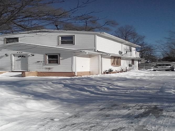 2nd image of 233 Elmo Ave