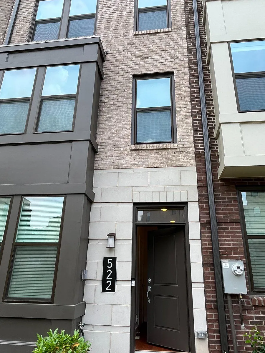 Building Photo - Shorthorn Way