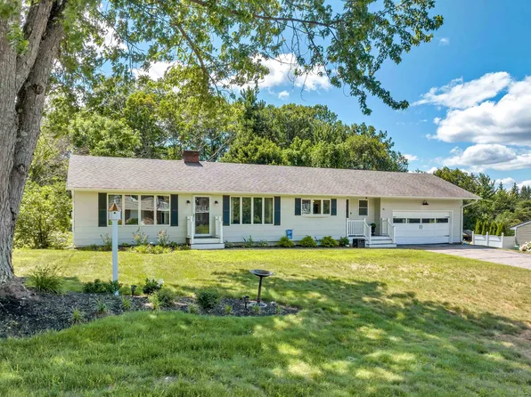 16 Perkins Drive, Laconia, NH 03246