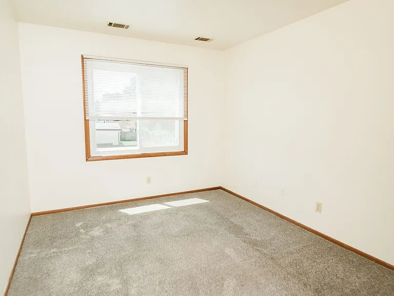 3320 Randolph Pl — Photo 11