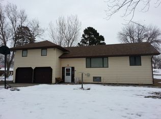 432 Canfield St, Beemer, NE 68716