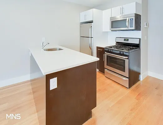 Rented by MNS Marketing | media 2