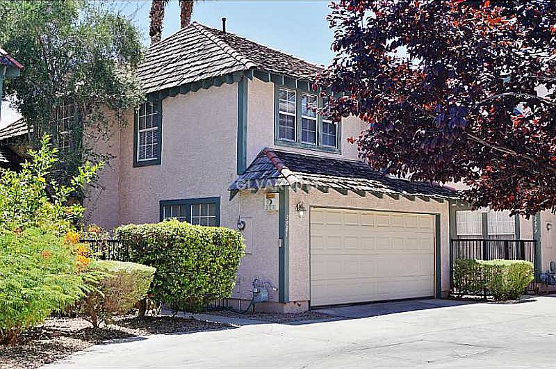 1st image of 3981 Weybridge Dr