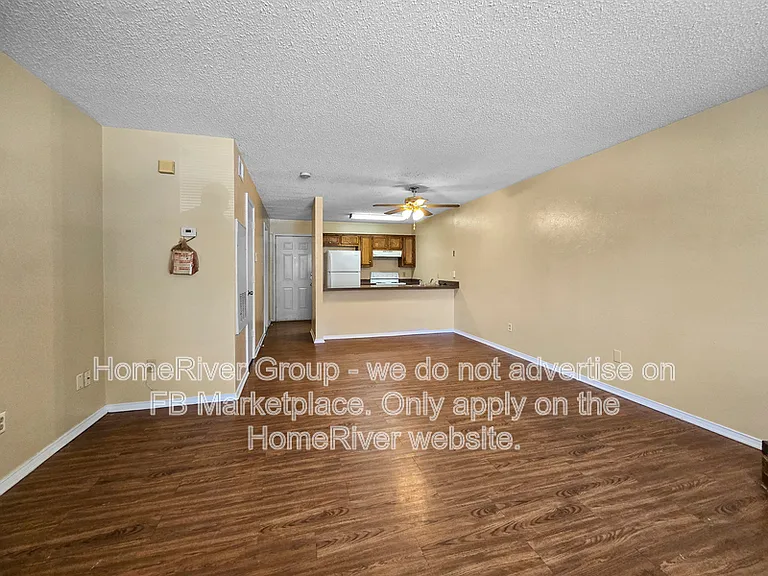 147 Country Bend Dr — Photo 5