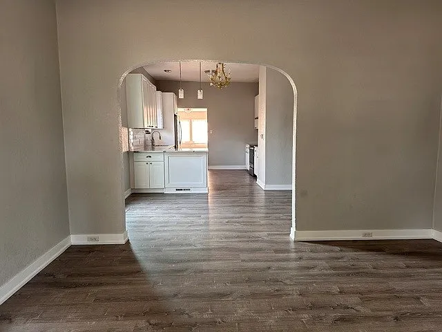 Dining area into kitchen