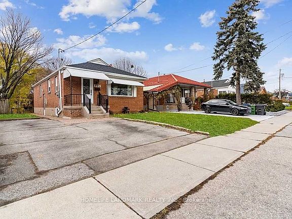 3rd image of 1356 Warden Ave #Basement