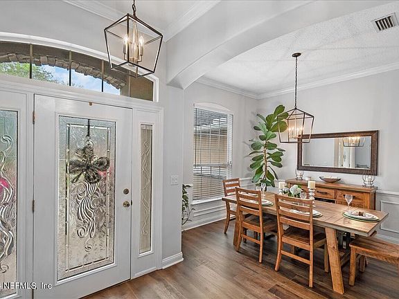 3rd image of 12778 CAMELLIA BAY Drive W