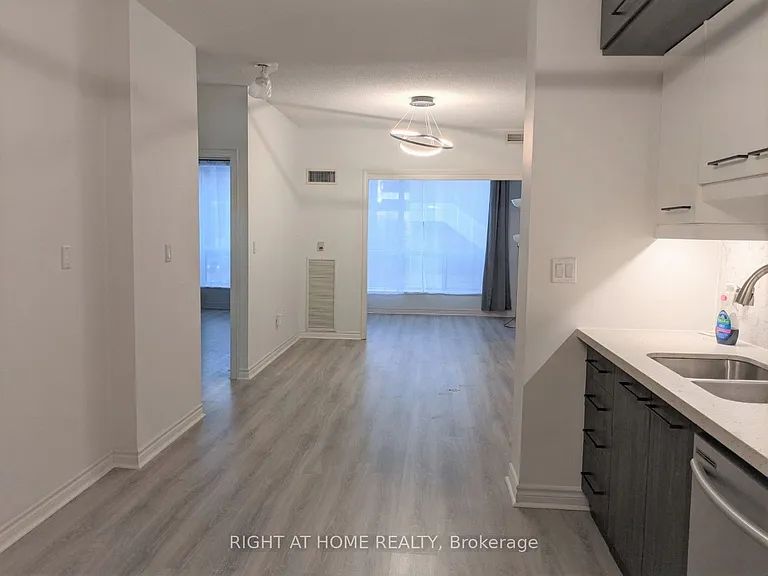 152 Saint Patrick St #208 — Photo 6