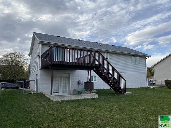 4th image of 1508 Chokecherry Ln