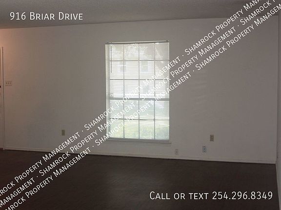 3rd image of 916 Briar Dr