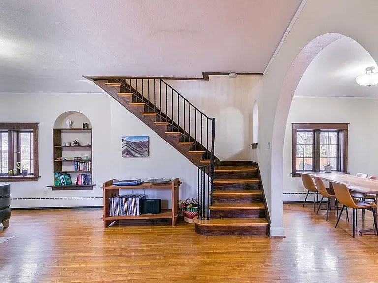 7446 Byron Pl — Photo 12