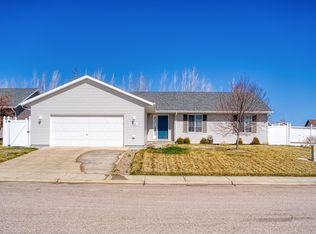 5510 Derringer Dr, Gillette, WY 82718
