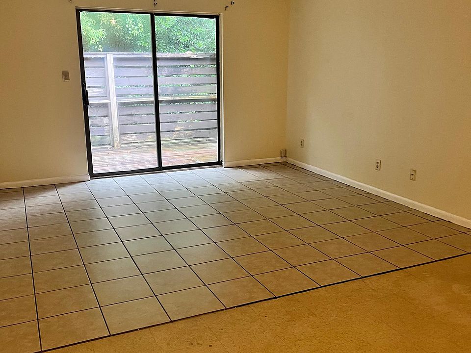 1st image of 5211 Charbar Dr APT D