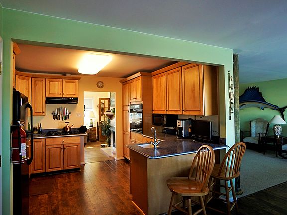 breakfast bar
