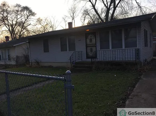15418 Maple Ln, Markham, IL 60428