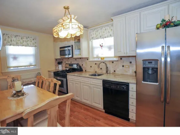 4126 Elbridge St, Philadelphia, PA 19135