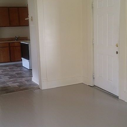 4th image of 616 Harrison St