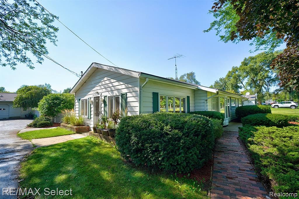 4347 N Gale Rd, Davison, MI 48423 Zillow