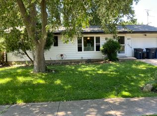 109 Crestwood Dr, Michigan City, IN 46360