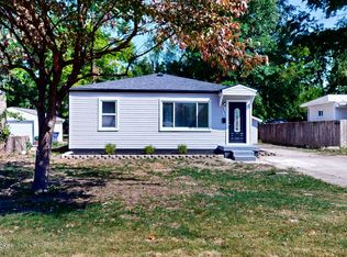 2427 Donna Rd, Louisville, KY 40216