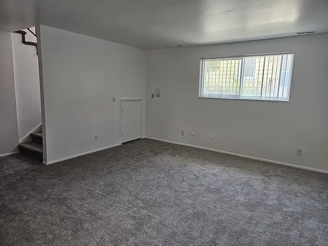 2534 S Park St — Photo 5