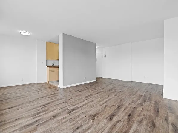 15 West 139th Street image 5 of 14