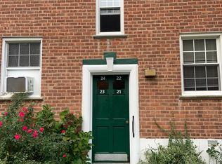 182 Pinewood Rd APT 24, Hartsdale, NY 10530