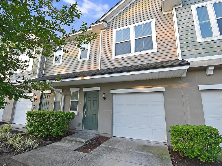 266 Moultrie Village Ln — Photo 31