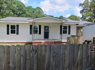 60 Ash Branch Rd, Pembroke, GA 31321