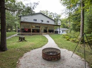 224 W Sampson Dr, Sanford, MI 48657