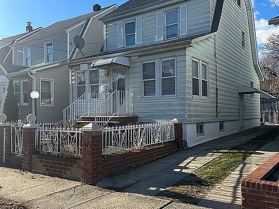 2nd image of 188-23 Mangin Ave