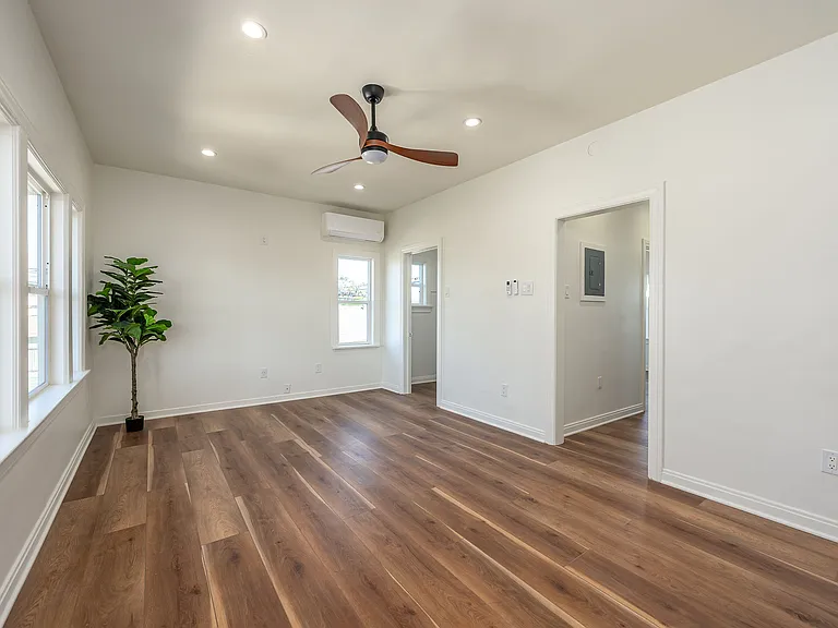 932 Coronado Ave #2 — Photo 7