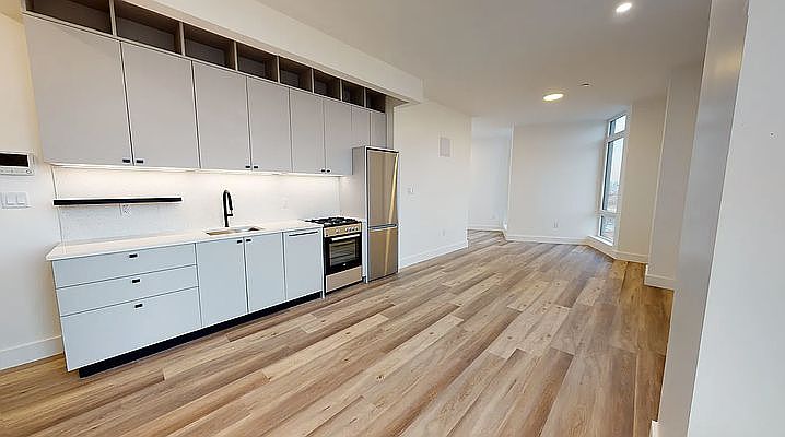 1st image of 1078 Fulton St APT 7B