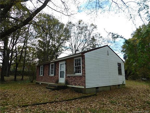 5th image of 506 Butler Ct