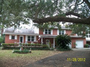 2106 Walthour Rd, Savannah, GA 31410