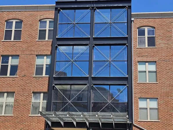 130 S WATER STREET #216, Milwaukee, WI 53204