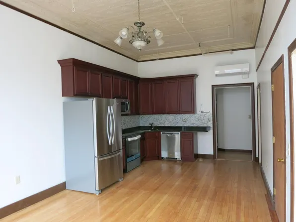 192 Exchange St #E, Bangor, ME 04401