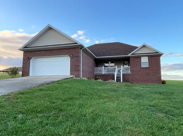 74 W Cherry Dr, Science Hill, KY 42553