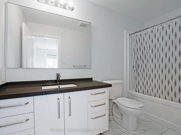 2621 Holbrook Dr #8 — Photo 26