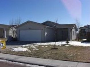 5833 Stonewood Dr, Cheyenne, WY 82001